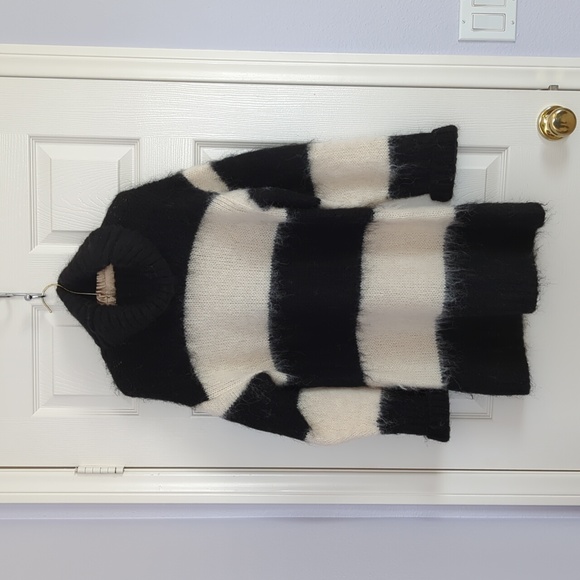 NWT Stockholm Atelier Fuzzy Wool Blend Long Sweater - Picture 1 of 7